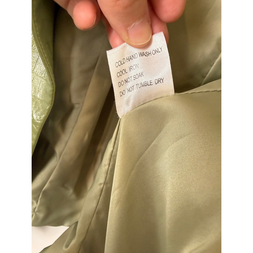 Princess Polly Green Croc Embossed Jacket Women's Size 0 Faux Leather - Picture 12 of 12